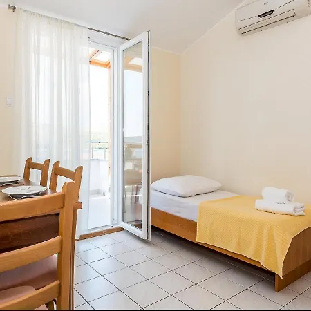 Apartments Gulin Sibenik Exterior photo