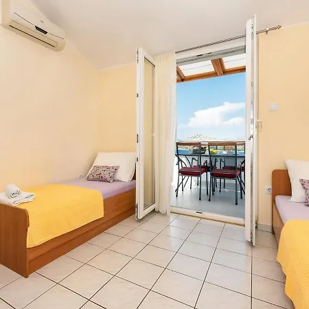 Apartments Gulin Sibenik Exterior photo