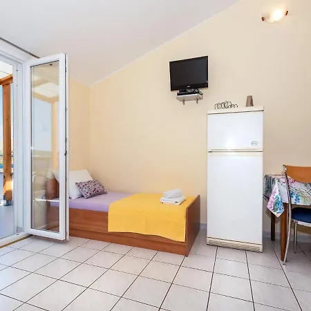 Apartments Gulin Sibenik Exterior photo