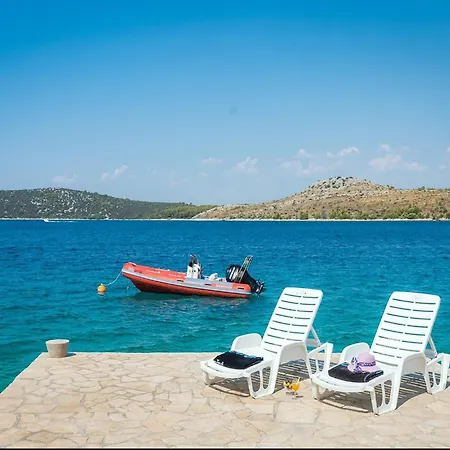 Apartments Gulin Sibenik Exterior photo