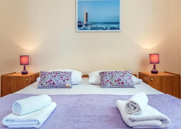 Apartments Gulin